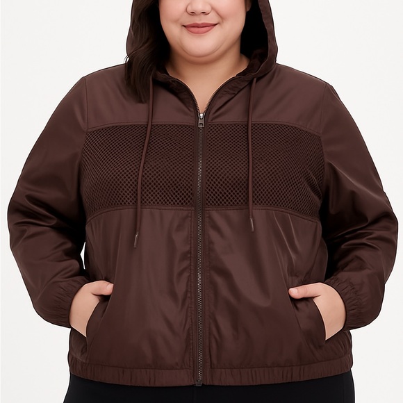 torrid Jackets & Blazers - Torrid cropped mesh inset active jacket